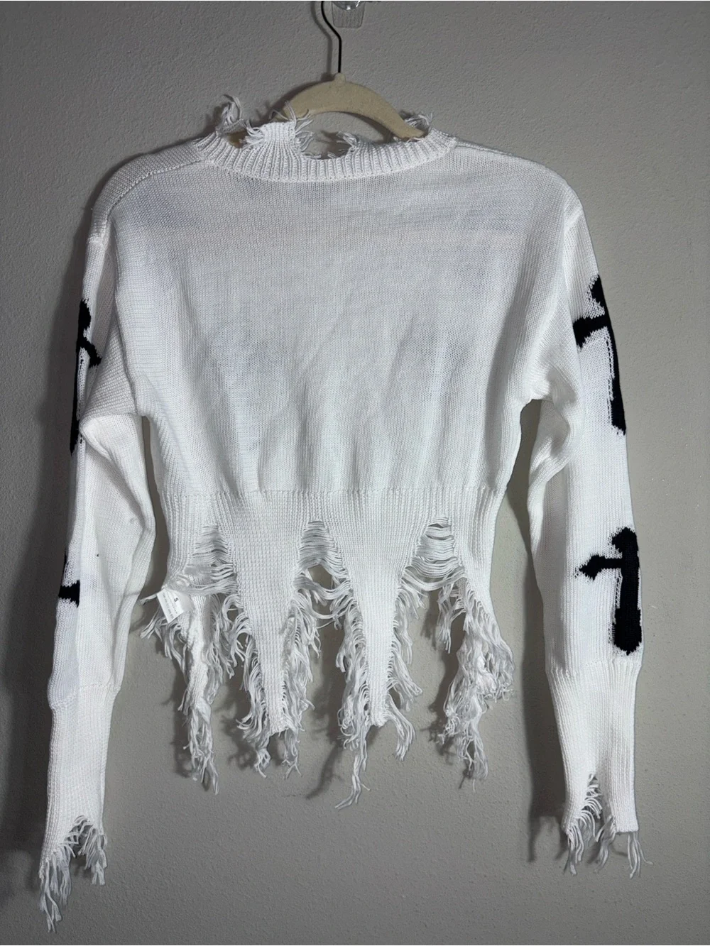 SHEIN white neck